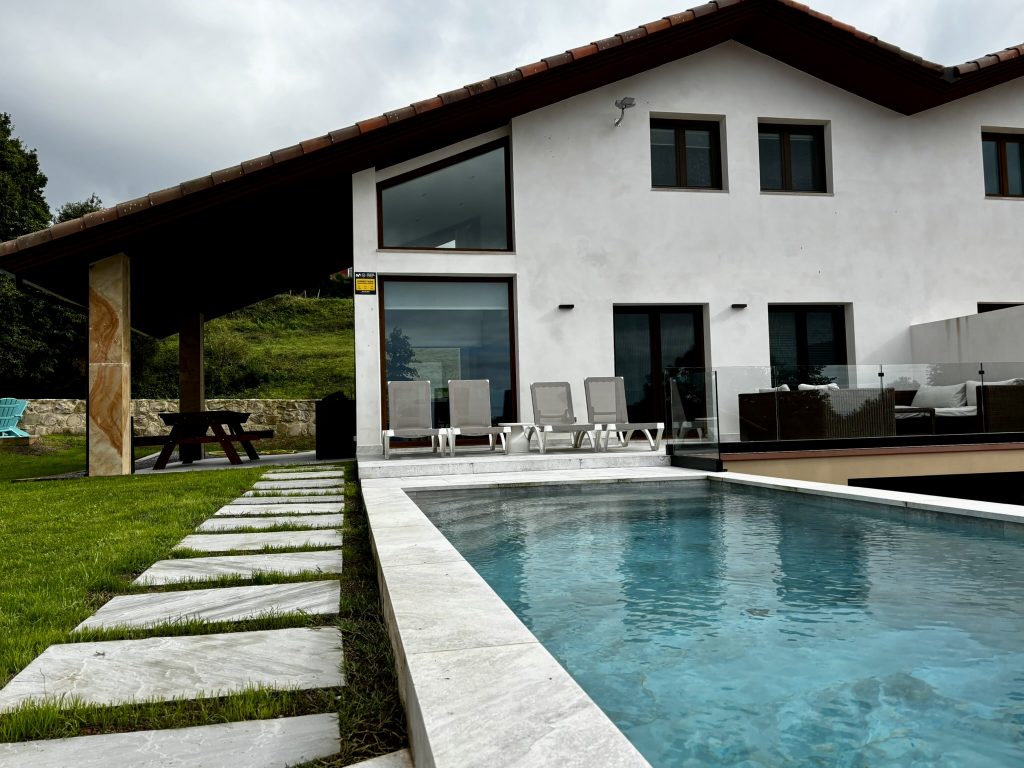 El Capricho de Oyambre