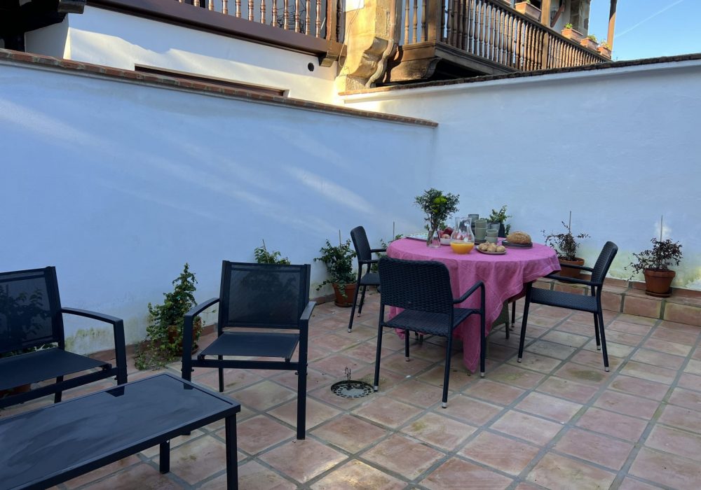 1E5AC4CC-6B9B-4438-B836-E0C5A047CE9C