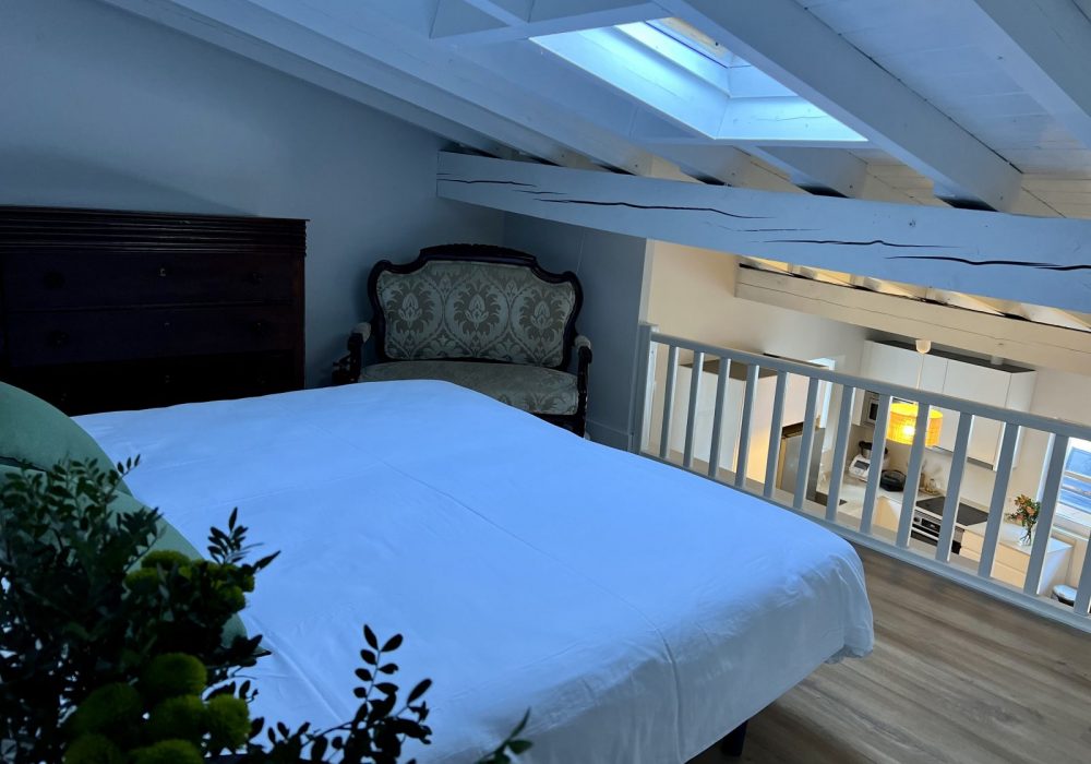 40C5E0A5-EAC1-4516-83A1-AF82ABE9121B