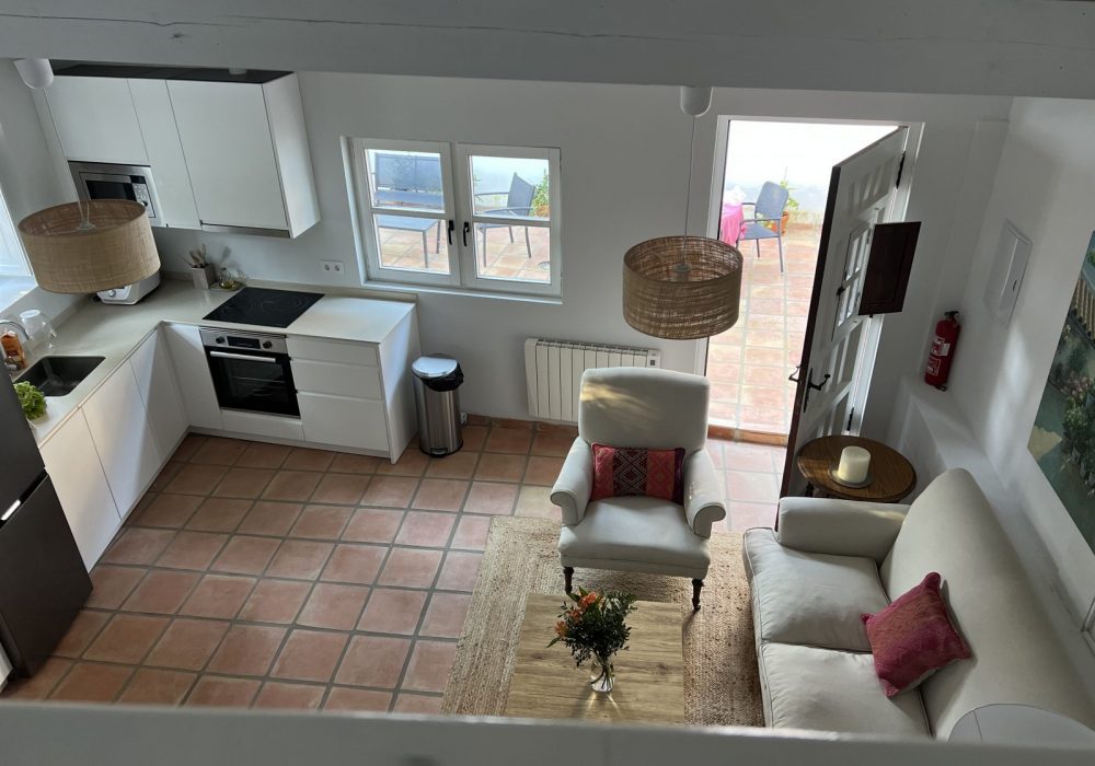 D05D1FA6-075B-4FEB-AB4D-A0D4A0530DCF